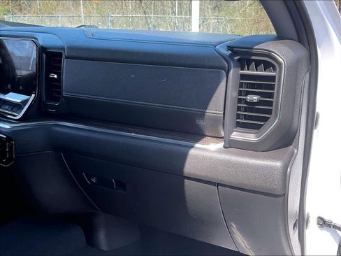 Used 2023 GMC Sierra 1500 Elevation image 13