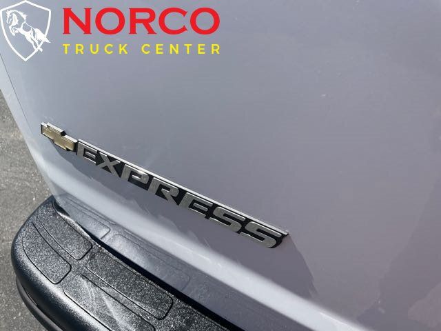 Used 2019 Chevrolet Express 2500 w/ Driver Convenience Package RWD image 25