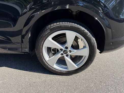 Used 2025 Audi Q5 Premium Plus w/ Premium Plus AWD/4WD image 10