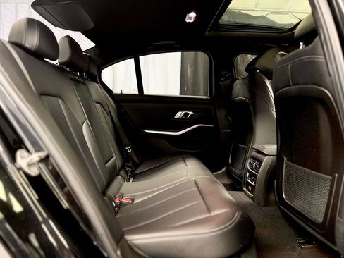 Used 2022 BMW 330i xDrive Msport Pkg w/ M Sport Package image 22