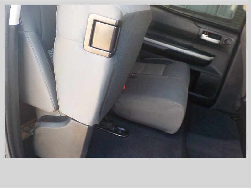 Used 2017 Toyota Tundra SR5 AWD/4WD image 37