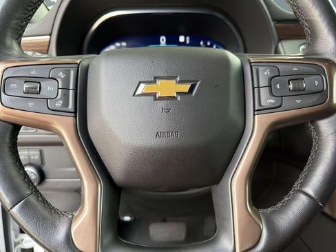 Certified 2023 Chevrolet Tahoe High Country w/ Premium Package 2 AWD/4WD image 18