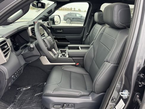 New 2026 Toyota Tundra Limited AWD/4WD image 2