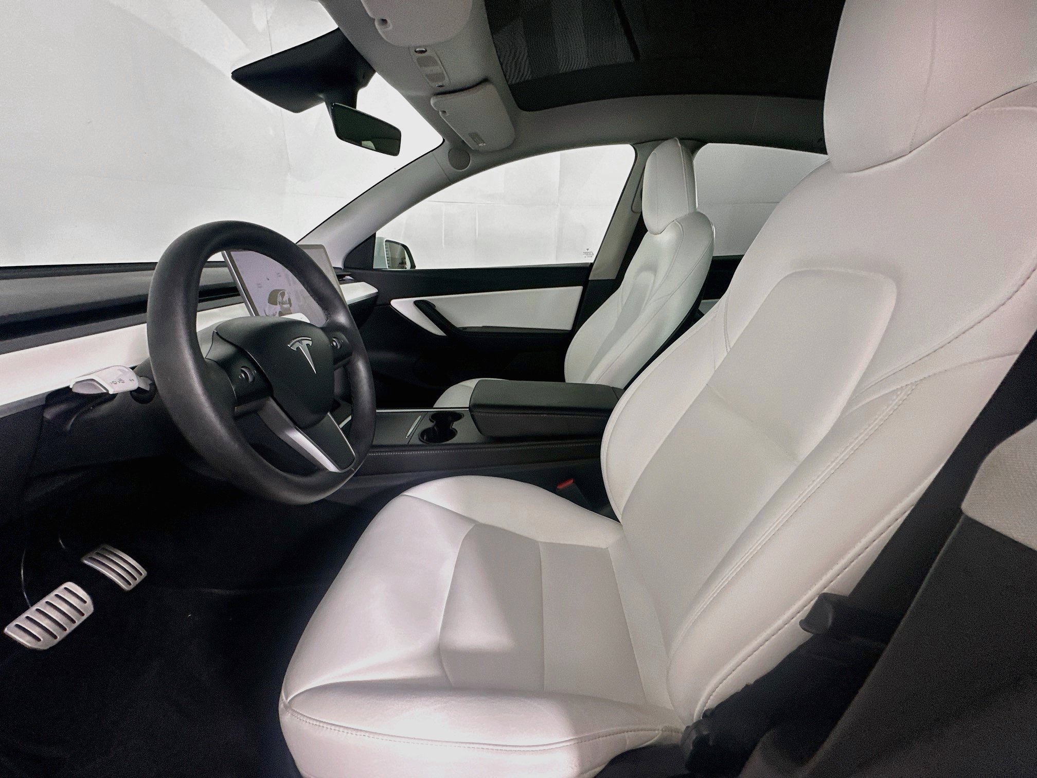 Used 2022 Tesla Model Y Performance AWD/4WD image 13