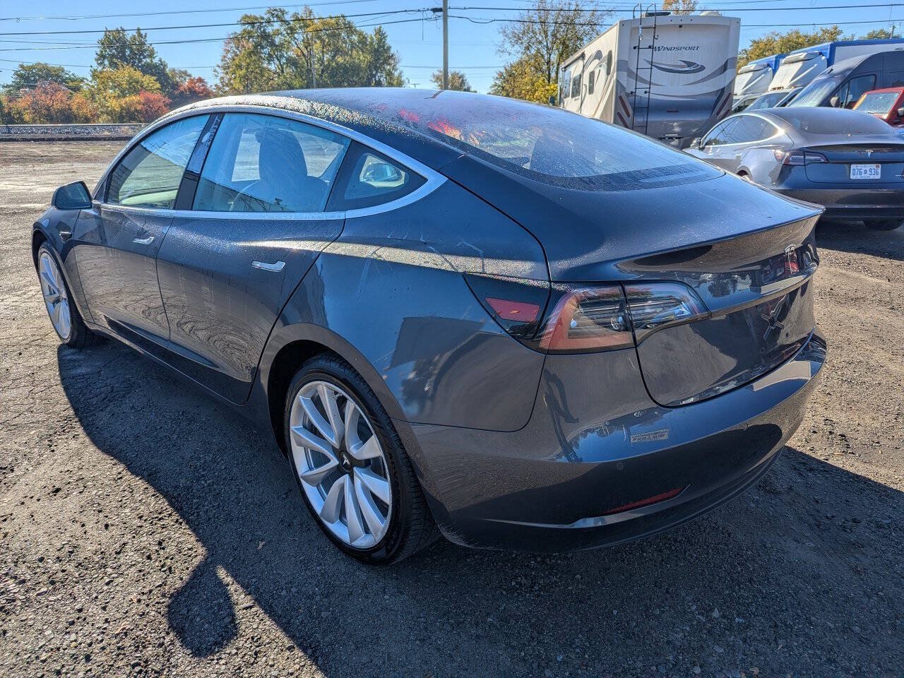Used 2017 Tesla Model 3 Long Range RWD image 5