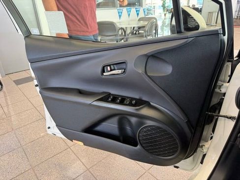 Used 2018 Toyota Prius Two w/ Prius Two Safety Plus Package image 18