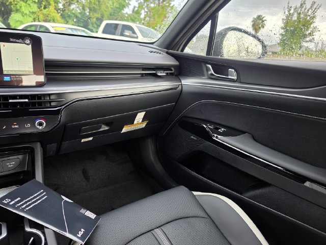New 2027 Kia K5 GT-Line FWD image 7