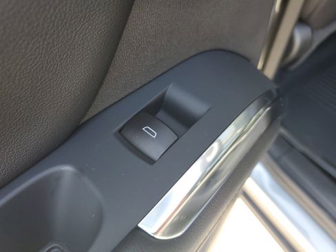 New 2026 Chevrolet Traverse LT FWD image 19