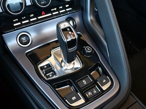 Used 2019 Jaguar F-TYPE Convertible image 63