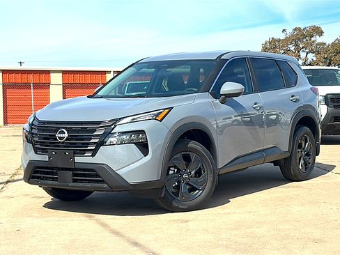 New 2026 Nissan Rogue SV image 2