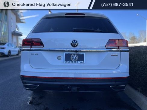 Used 2022 Volkswagen Atlas SE w/ Panoramic Sunroof Package image 11