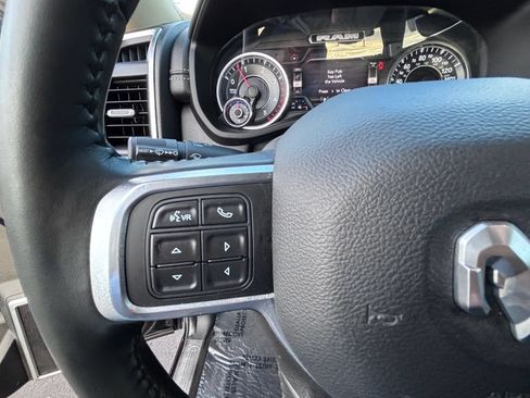 Used 2022 RAM 2500 Laramie AWD/4WD image 24