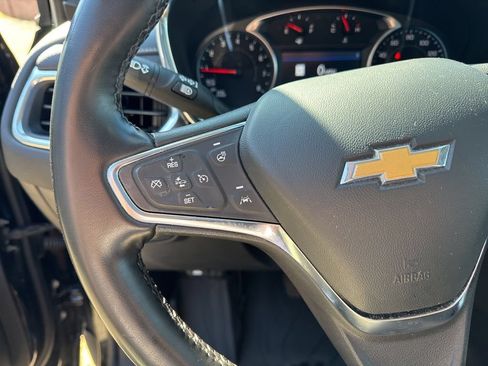 Used 2024 Chevrolet Equinox Premier AWD/4WD image 21