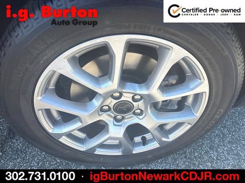 Used 2025 Jeep Compass Limited AWD/4WD image 6