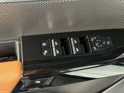 Certified 2023 BMW 740i image 13