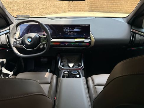 Used 2025 BMW X3 xDrive30i w/ Convenience Package image 8