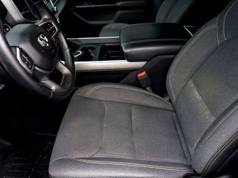 Used 2019 RAM 1500 Big Horn RWD image 10