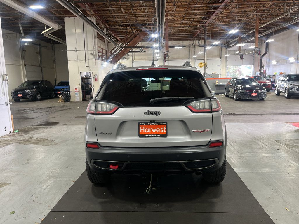 Used 2020 Jeep Cherokee Trailhawk AWD/4WD image 8