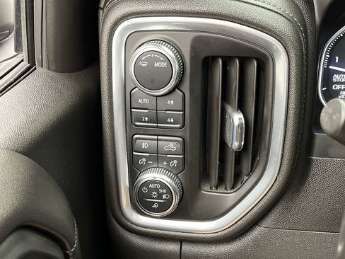 Used 2021 GMC Sierra 1500 SLT AWD/4WD image 16