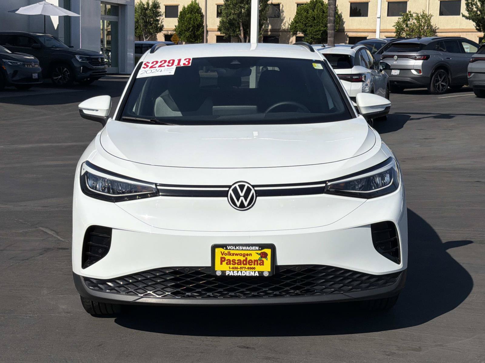 Certified 2024 Volkswagen ID.4 2WD image 2