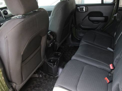 Used 2021 Jeep Wrangler Unlimited Sport AWD/4WD image 28