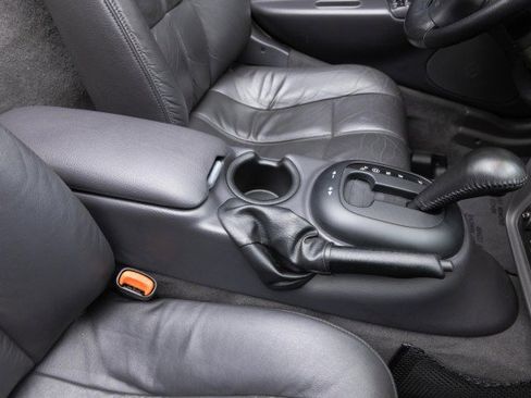 Used 1999 Plymouth Prowler image 32