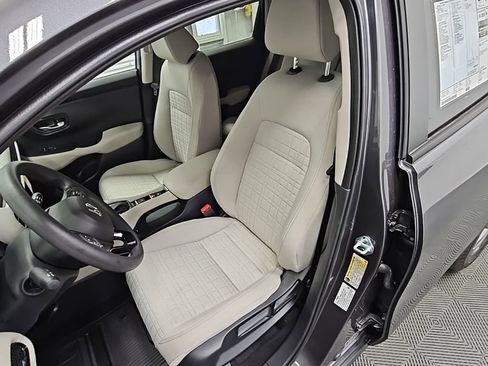 New 2026 Honda HR-V LX image 26