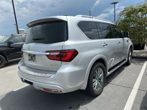 Used 2020 INFINITI QX80 Luxe w/ Proassist Package AWD/4WD image 3