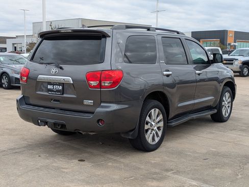 Used 2016 Toyota Sequoia Limited image 3