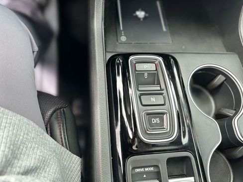 Used 2025 Honda Pilot Black Edition image 22