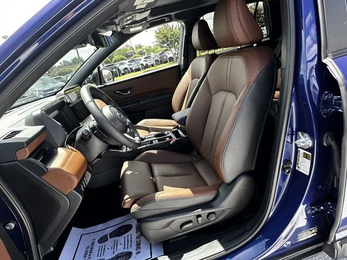 Certified 2026 Subaru Outback Touring AWD/4WD image 15
