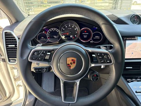 Certified 2023 Porsche Cayenne S Platinum AWD/4WD image 24
