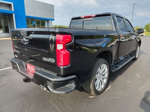 Used 2021 Chevrolet Silverado 1500 High Country image 5