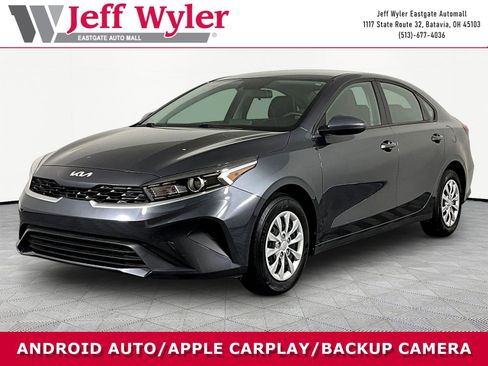 Used 2024 Kia Forte LX FWD image 1