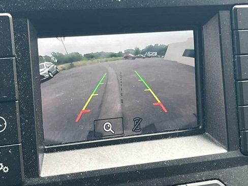 Used 2018 Ford F150 XLT AWD/4WD image 7