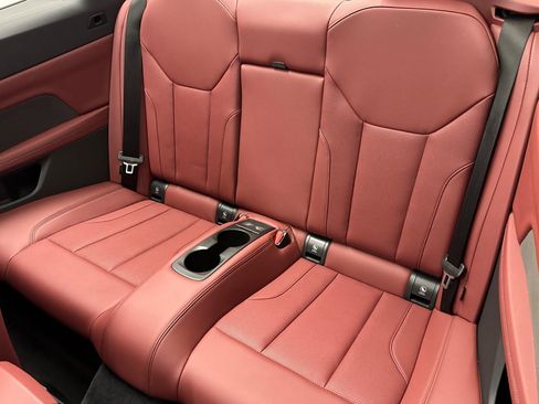 Used 2023 BMW M440i Convertible w/ Premium Package image 27