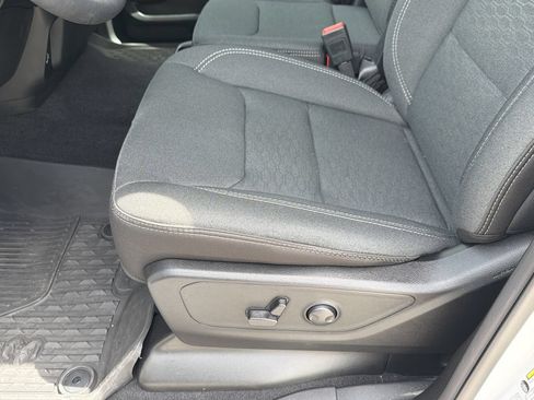 Used 2025 RAM 1500 Big Horn AWD/4WD image 23