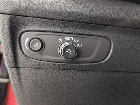 Certified 2023 Buick Envision Essence w/ Sport Touring Package AWD/4WD image 10
