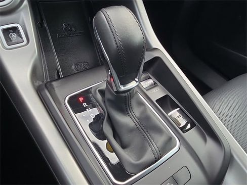 Used 2024 Dodge Hornet GT image 18