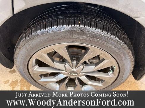 Used 2022 Kia Sorento SX Prestige w/ Rust Color Package AWD/4WD image 7