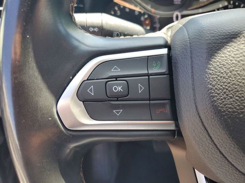 Used 2022 Jeep Compass Limited AWD/4WD image 11