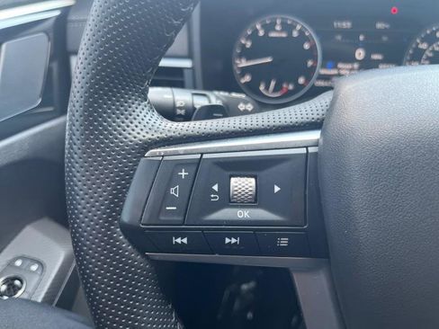 Used 2024 Mitsubishi Outlander SE image 21