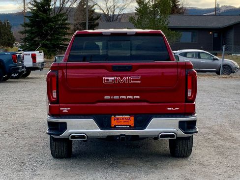 New 2026 GMC Sierra 1500 SLT image 4