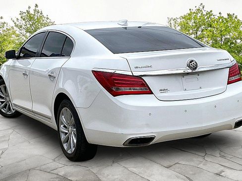 Used 2016 Buick LaCrosse Leather FWD image 4