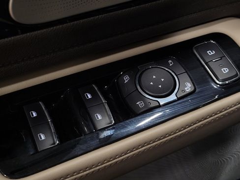 Used 2020 Lincoln Aviator Reserve w/ Equipment Group 202A image 27