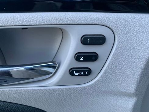 Used 2017 Honda Pilot Elite image 10