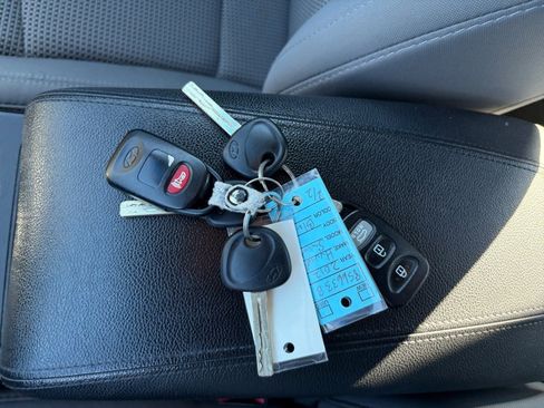 Used 2012 Hyundai Sonata GLS w/ Popular Equipment Pkg image 38