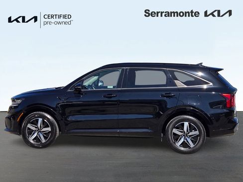 Certified 2023 Kia Sorento EX FWD image 7