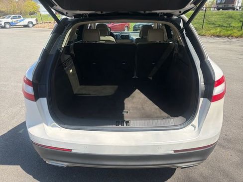 Used 2017 Lincoln MKX Select w/ Lincoln MKX Climate Package AWD/4WD image 25