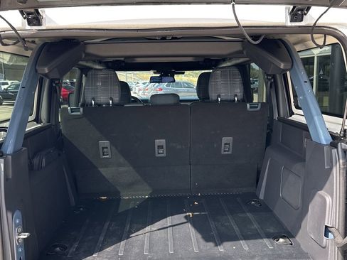 Used 2025 Ford Bronco Heritage Edition image 11